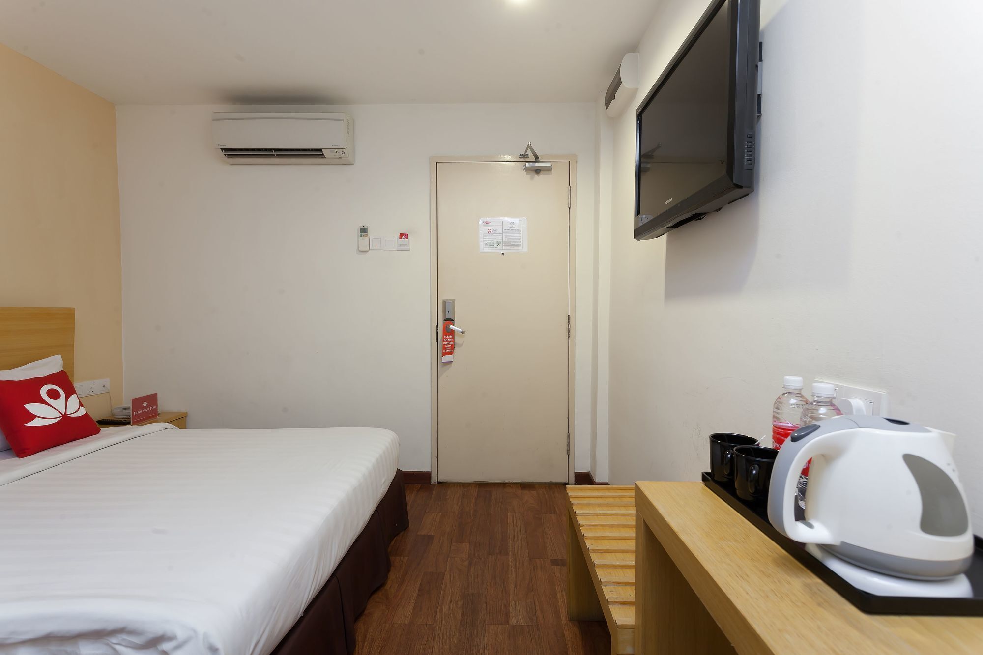 Zen Rooms Opposite Ymca Κουάλα Λουμπούρ Εξωτερικό φωτογραφία